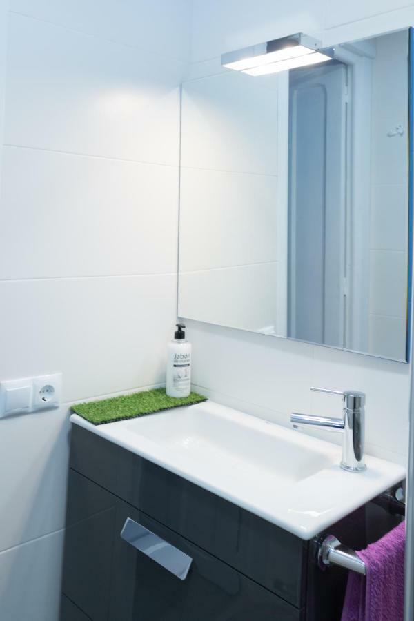 Apartamento Del Sueno Con Aire Acondicionado โลโกรโญ ภายนอก รูปภาพ